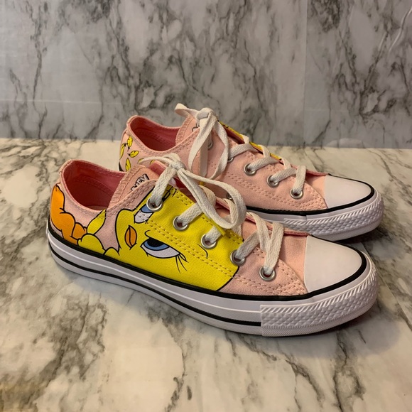 Converse Shoes - Women’s Converse Tweety All Star Low-NWOB
